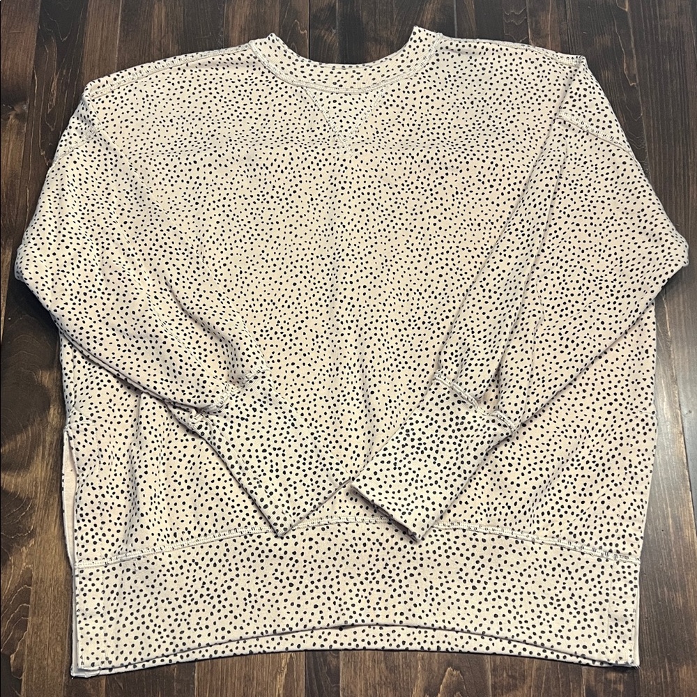 Abercrombie & Fitch Cheetah Crewneck Sweatshirt Size Medium